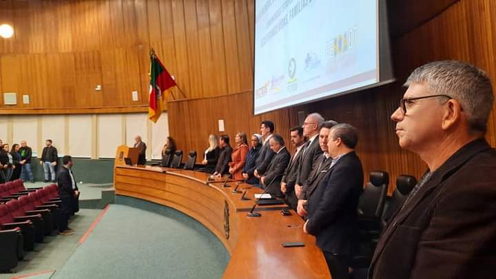 PRESIDENTE DA CÂMARA DE VEREADORES ÁLVARO SPERB PARTICIPA DE MOBILIZAÇÃO