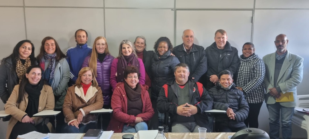 VEREADORES TOMAM POSSE NO CONSELHO MUNICIPAL DE EDUCAÇÃO